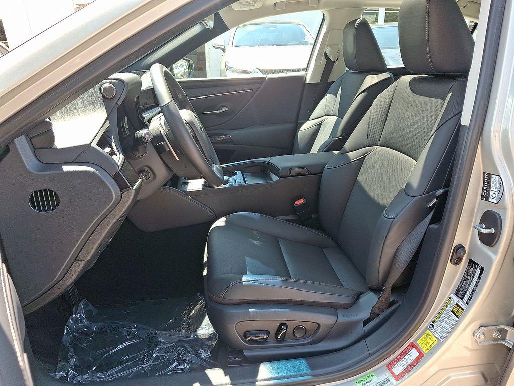 used 2024 Lexus ES 350 car, priced at $40,598