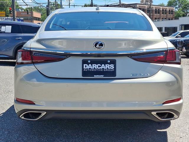used 2024 Lexus ES 350 car, priced at $40,598