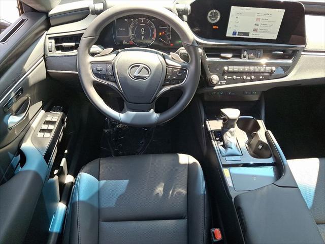 used 2024 Lexus ES 350 car, priced at $40,598
