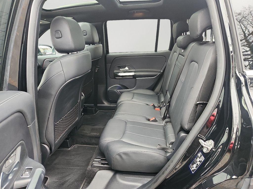 used 2022 Mercedes-Benz GLB 250 car, priced at $27,000