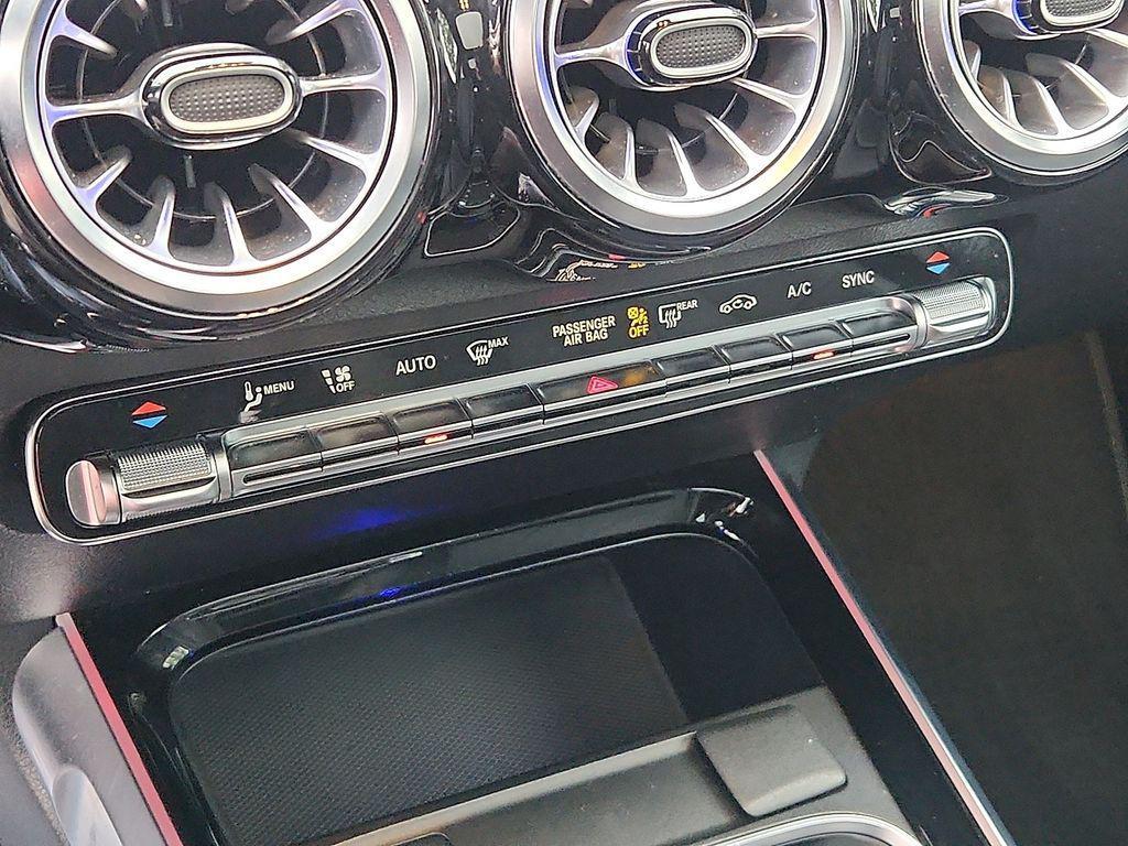 used 2022 Mercedes-Benz GLB 250 car, priced at $27,000