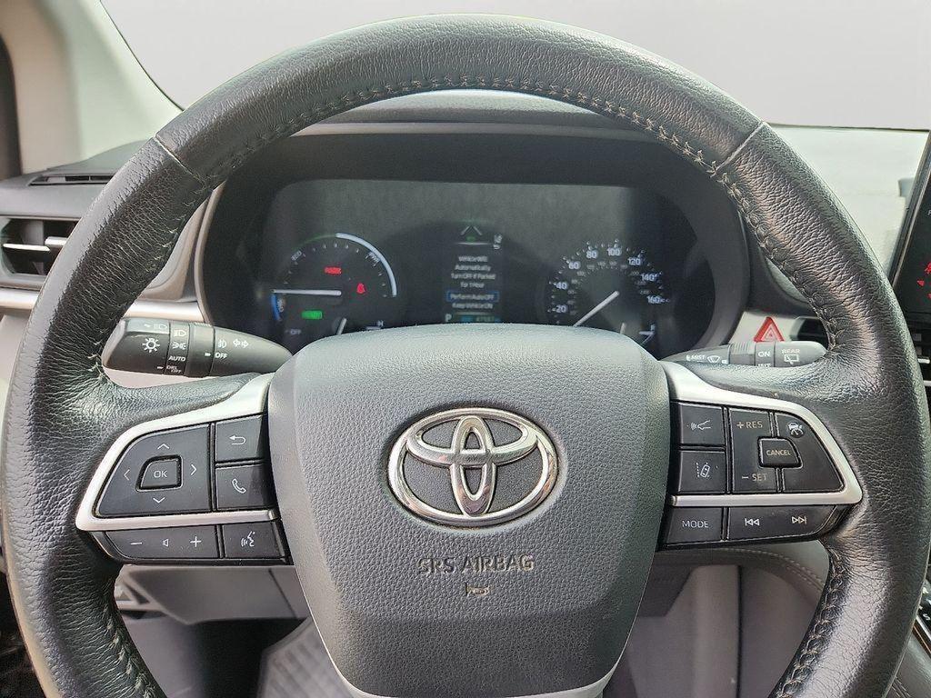 used 2021 Toyota Sienna car, priced at $34,975