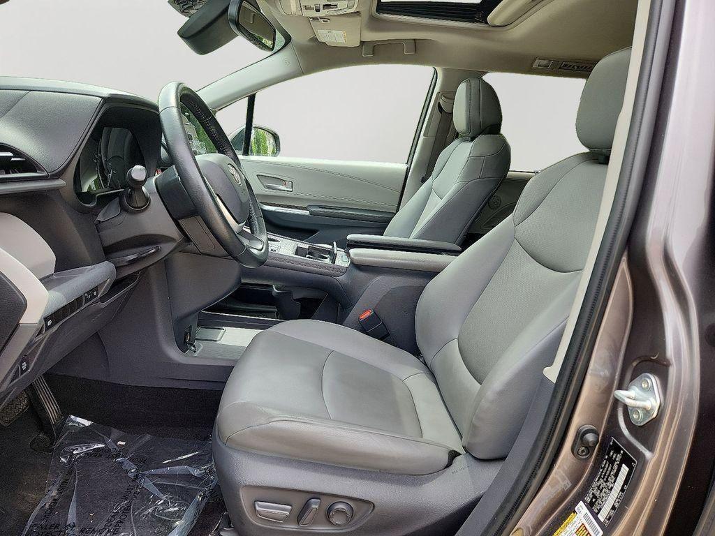 used 2021 Toyota Sienna car, priced at $34,975