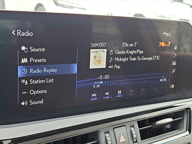 used 2022 Lexus ES 350 car, priced at $32,500