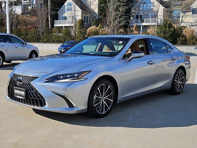 used 2025 Lexus ES 300h car, priced at $48,500