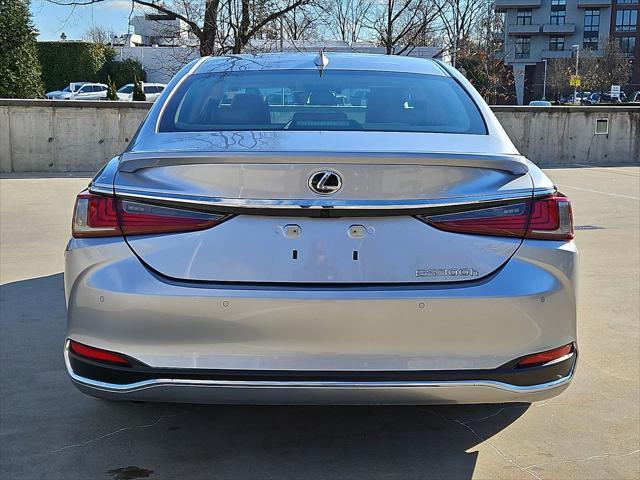 used 2025 Lexus ES 300h car, priced at $48,500