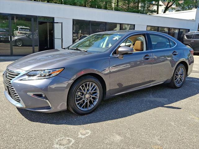 used 2018 Lexus ES 350 car, priced at $28,026