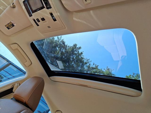 used 2018 Lexus ES 350 car, priced at $28,026