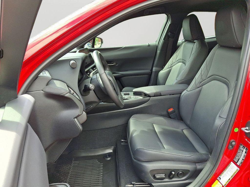 used 2023 Lexus UX 250h car, priced at $34,000