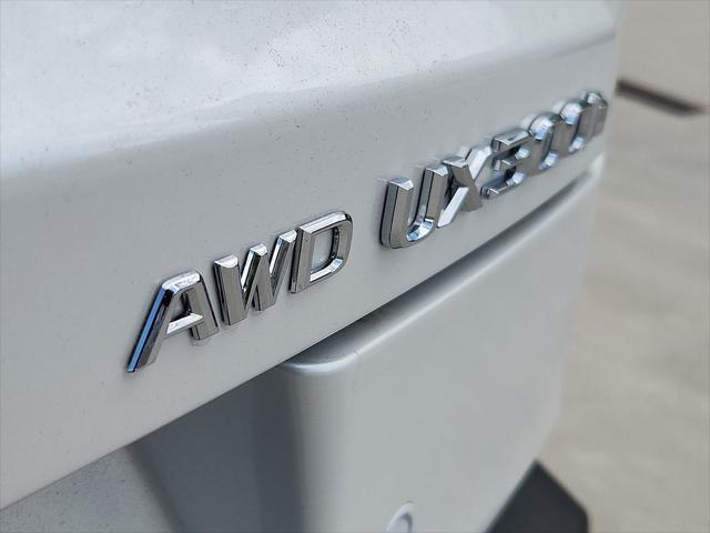 new 2025 Lexus UX 300h car, priced at $44,190