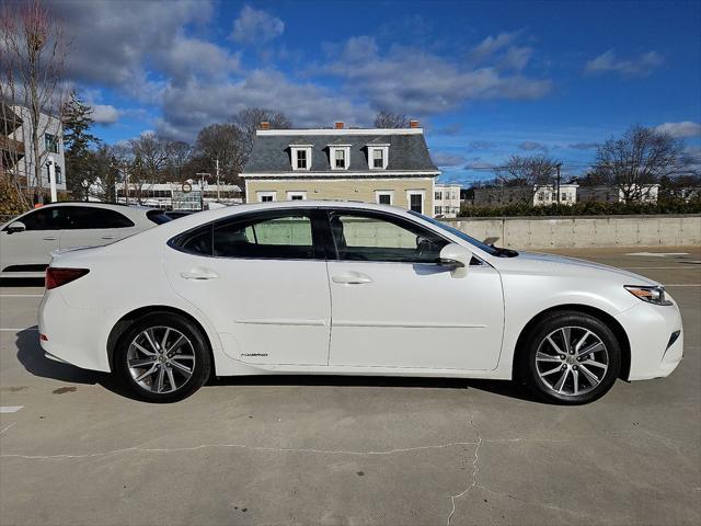 used 2017 Lexus ES 300h car, priced at $20,599