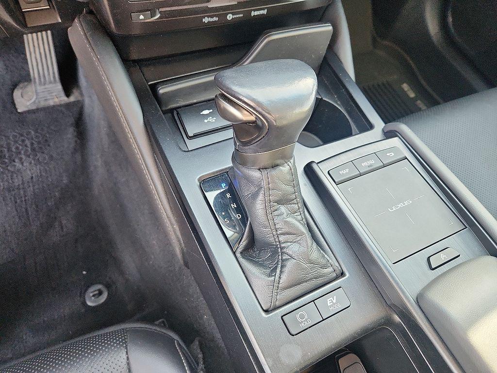 used 2022 Lexus ES 300h car, priced at $30,000