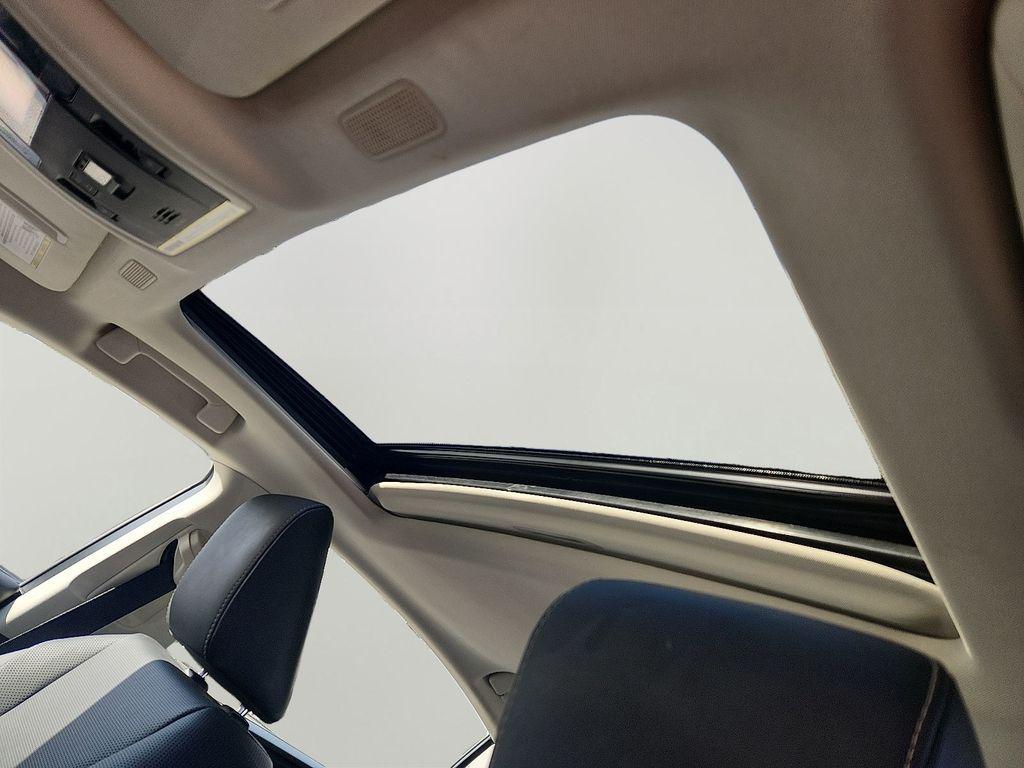 used 2022 Lexus ES 300h car, priced at $30,000