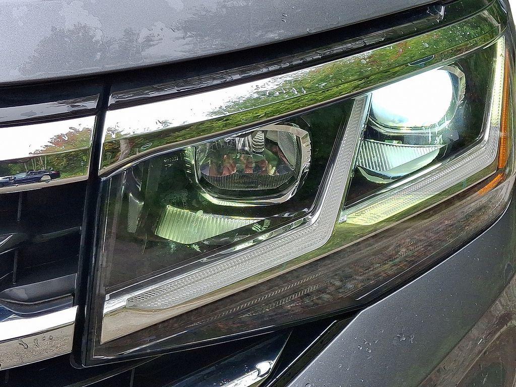 used 2021 Volkswagen Atlas car, priced at $22,500