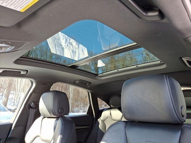 used 2022 Audi SQ5 car, priced at $32,075