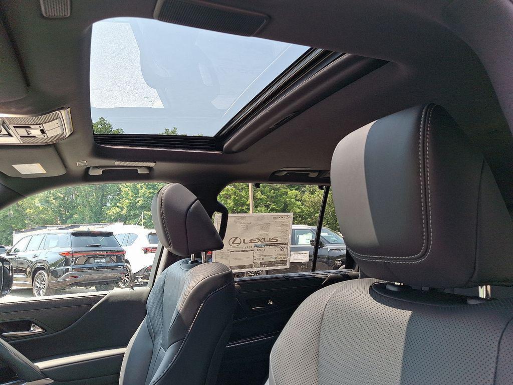 new 2025 Lexus LX 600 car, priced at $110,347