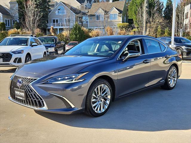 used 2022 Lexus ES 300h car, priced at $38,528