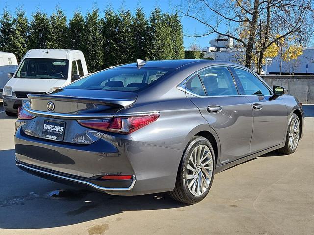 used 2022 Lexus ES 300h car, priced at $38,528