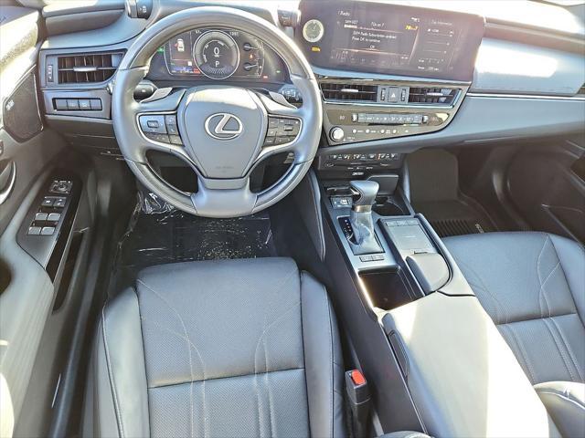 used 2022 Lexus ES 300h car, priced at $38,528