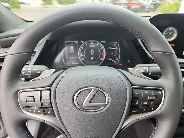 used 2025 Lexus ES 350 car, priced at $43,897