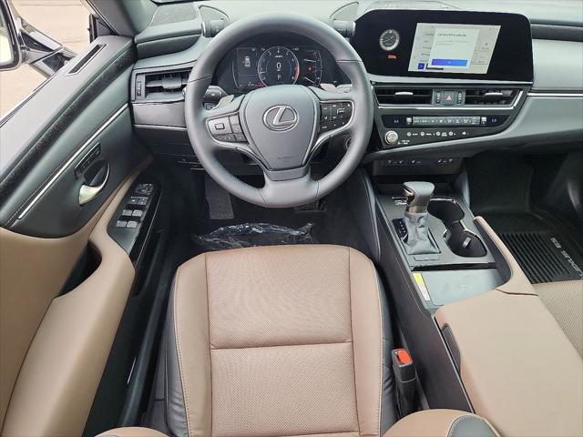 used 2025 Lexus ES 350 car, priced at $43,897