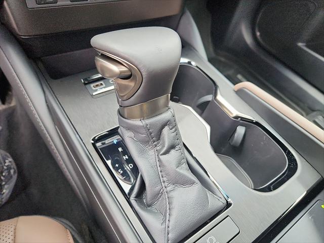 used 2025 Lexus ES 350 car, priced at $43,897