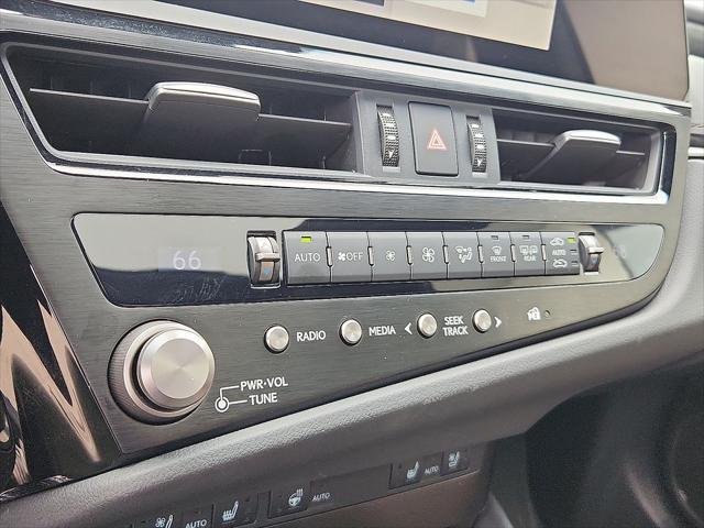 used 2025 Lexus ES 350 car, priced at $43,897
