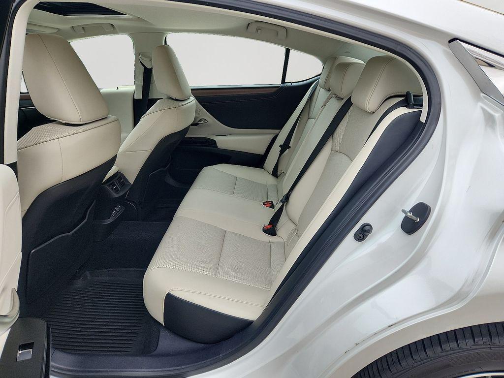 used 2024 Lexus ES 250 car, priced at $37,727