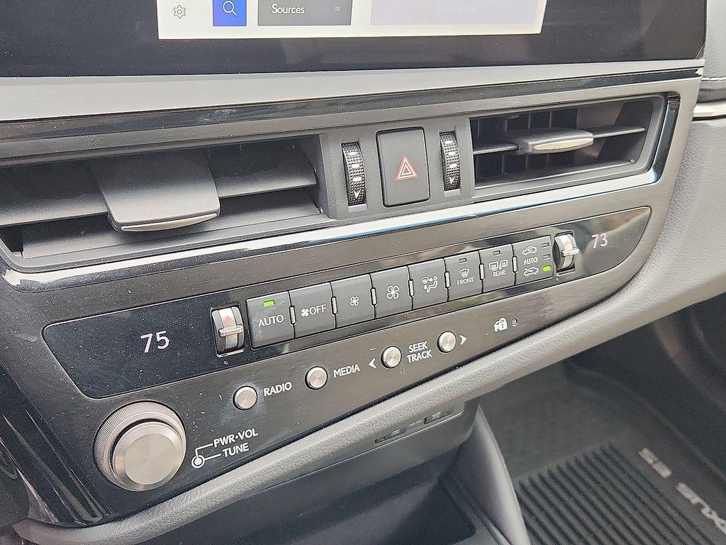 used 2024 Lexus ES 250 car, priced at $37,727