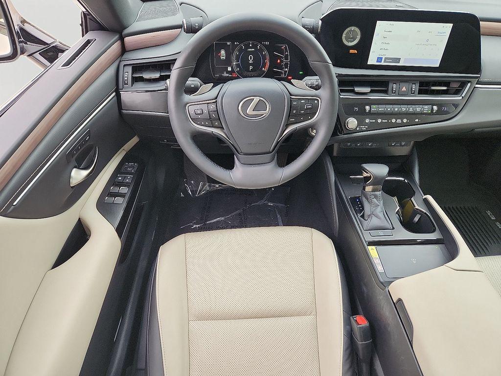 used 2024 Lexus ES 250 car, priced at $37,727