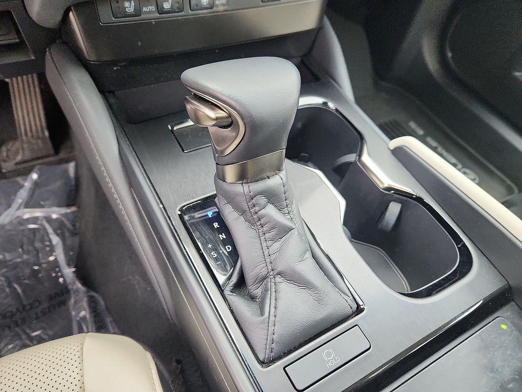 used 2024 Lexus ES 250 car, priced at $37,727