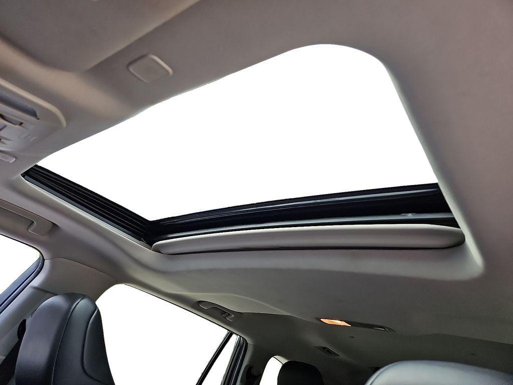 used 2023 Toyota Highlander car, priced at $32,000