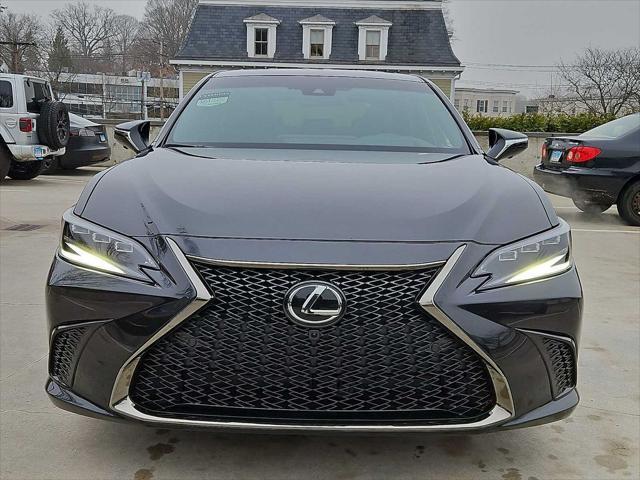 used 2024 Lexus ES 300h car, priced at $52,000