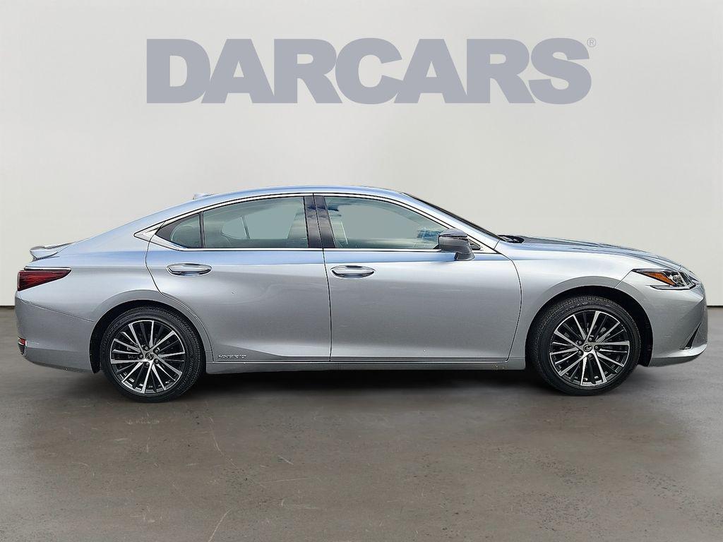 used 2022 Lexus ES 300h car, priced at $38,679