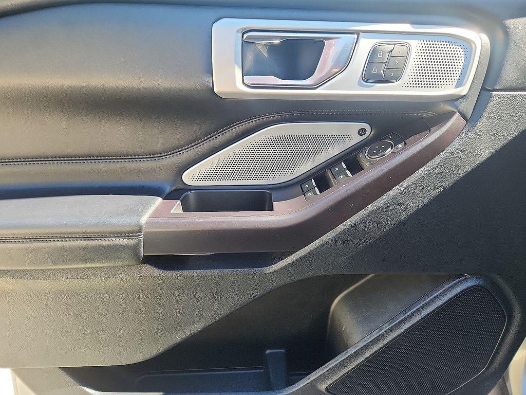 used 2020 Ford Explorer car, priced at $28,000