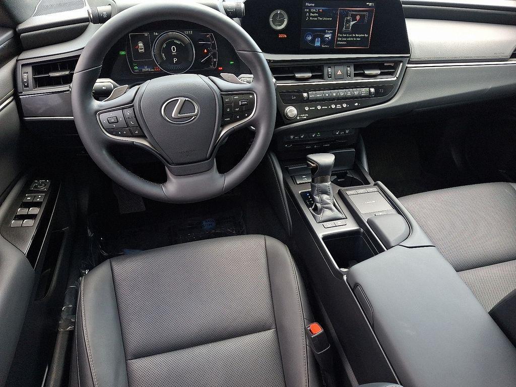 used 2022 Lexus ES 300h car, priced at $38,086