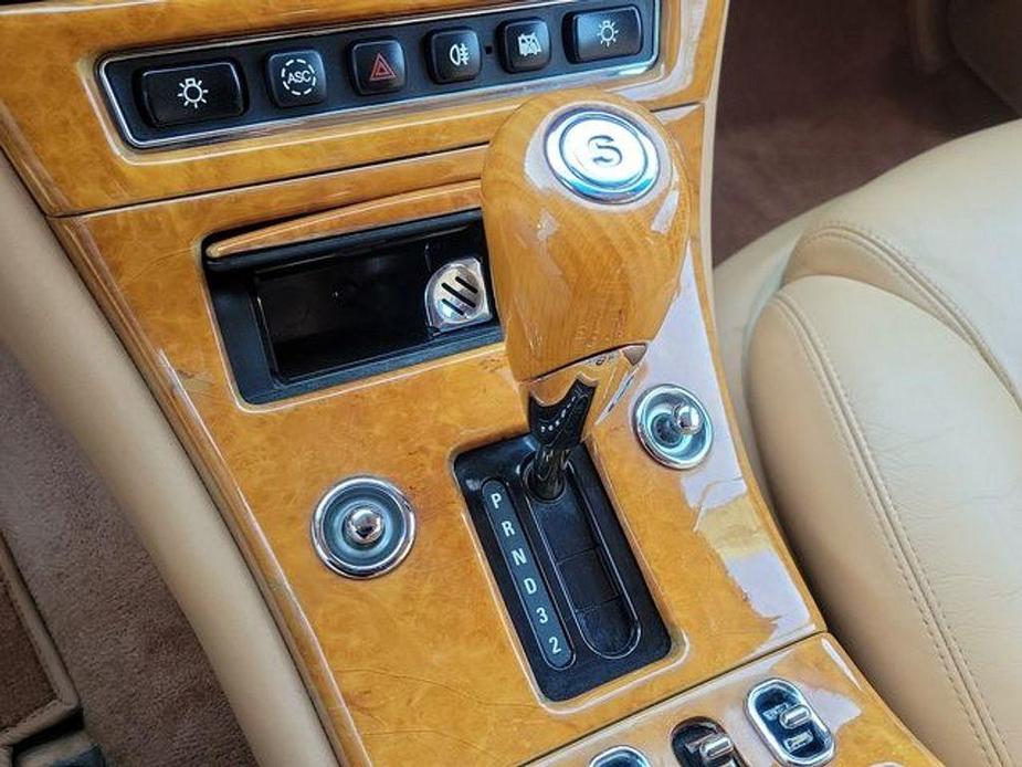 used 2001 Bentley Arnage car, priced at $28,000