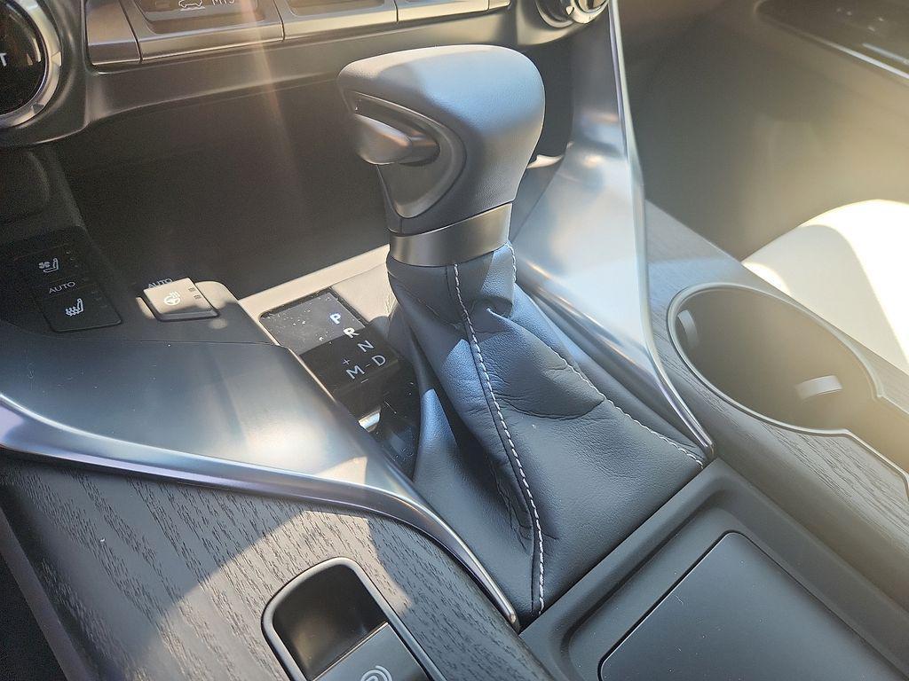 new 2025 Lexus LX 600 car, priced at $109,147