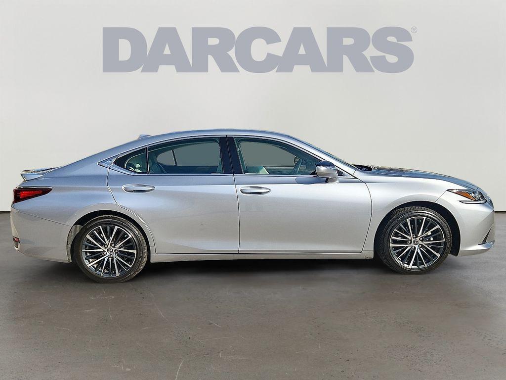 used 2025 Lexus ES 300h car, priced at $44,800