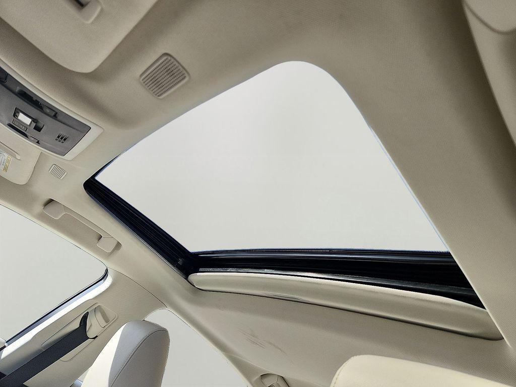 used 2025 Lexus ES 300h car, priced at $44,800