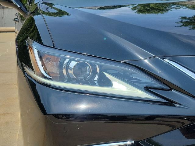 used 2021 Lexus ES 350 car, priced at $29,000