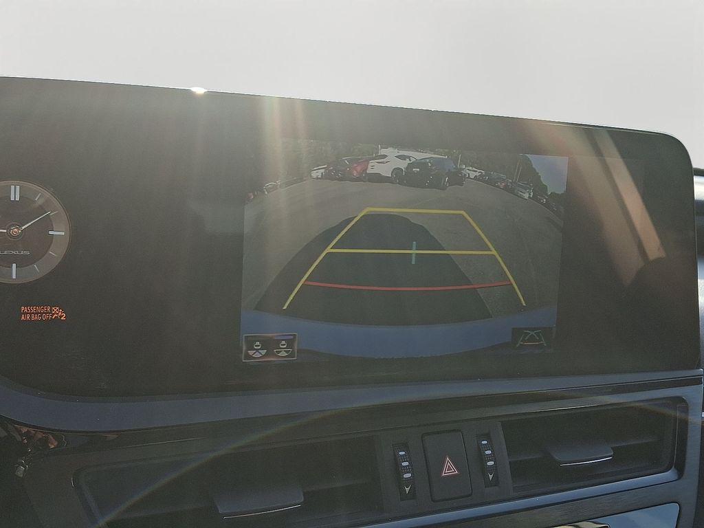 used 2022 Lexus ES 300h car, priced at $35,000