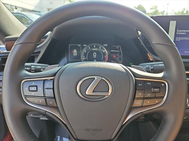 used 2025 Lexus ES 350 car, priced at $44,500