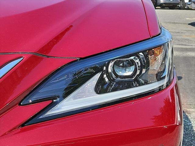 used 2025 Lexus ES 350 car, priced at $44,500