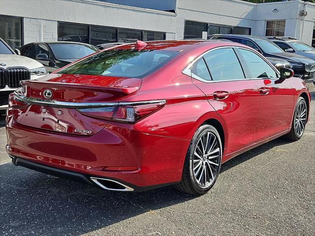 used 2025 Lexus ES 350 car, priced at $44,500