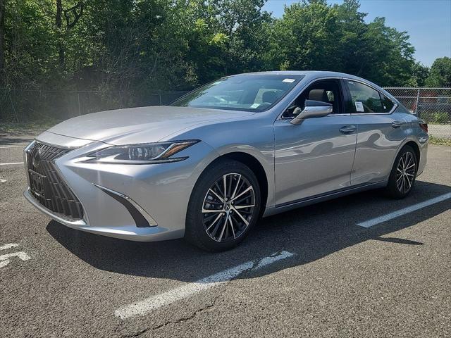 new 2025 Lexus ES 350 car, priced at $48,819
