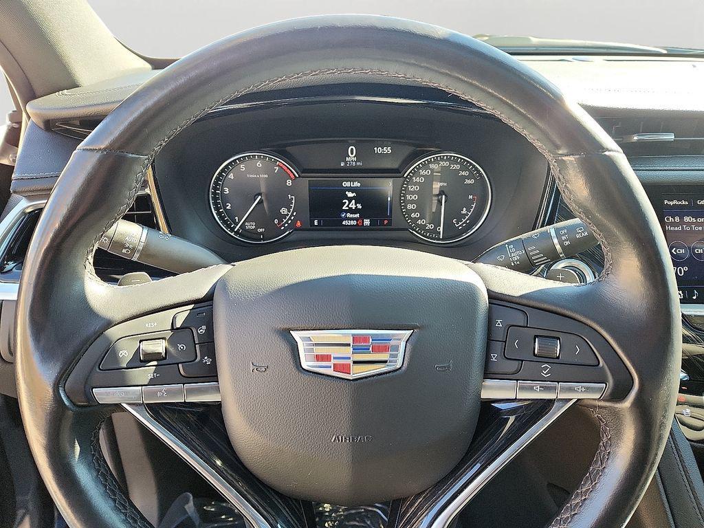 used 2022 Cadillac XT6 car, priced at $30,948