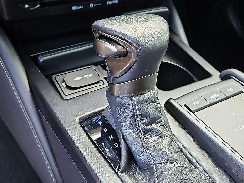 used 2020 Lexus ES 350 car, priced at $29,000