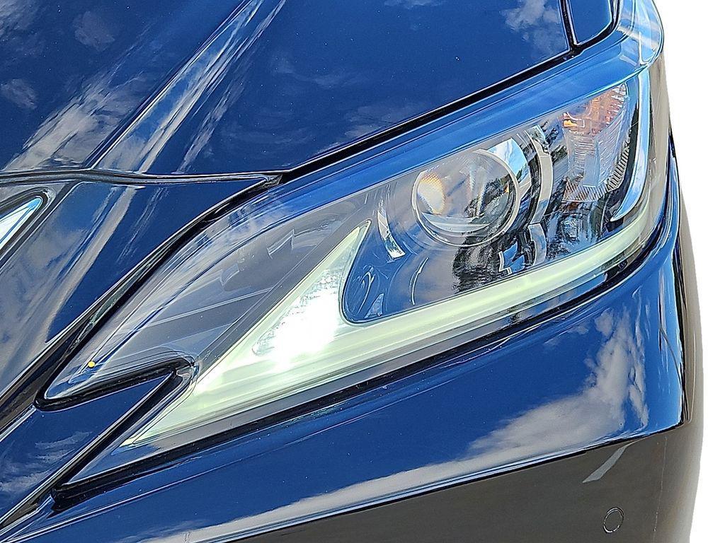 used 2020 Lexus ES 350 car, priced at $29,000