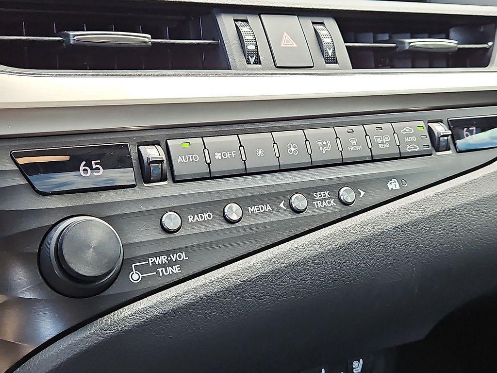 used 2020 Lexus ES 350 car, priced at $29,000